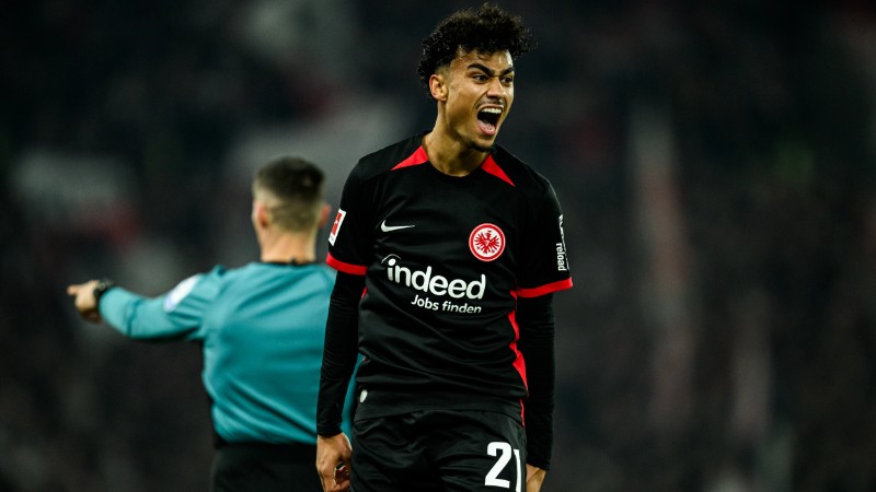 Nathaniel Brown được Man Utd săn đón với mức giá 40 triệu bảng 1 MU muốn chiêu mộ Nathaniel Brown