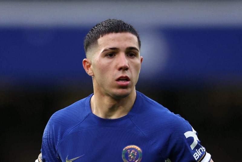 Real Madrid chiêu mộ siêu sao Enzo Fernandez? 2 The Blues có thể để Fernandez ra đi